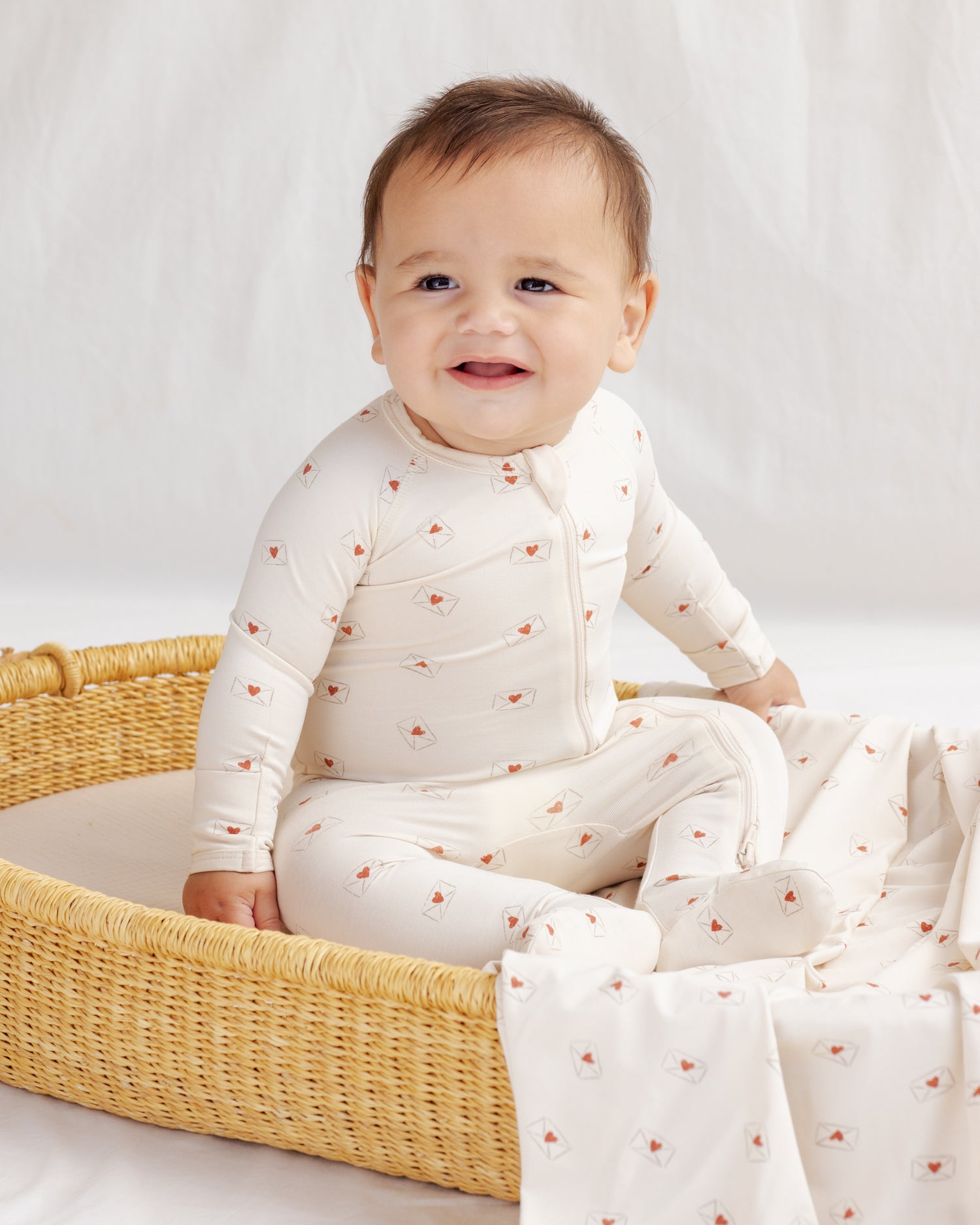 Bamboo Zip Footie (Valentine)