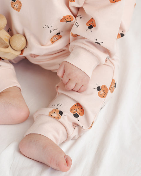 Relaxed Sweatsuit Set (Love Bug)